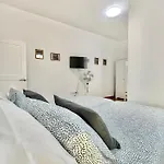 La Hoya Downtown Appartement *