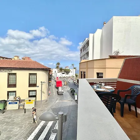 La Hoya Downtown *