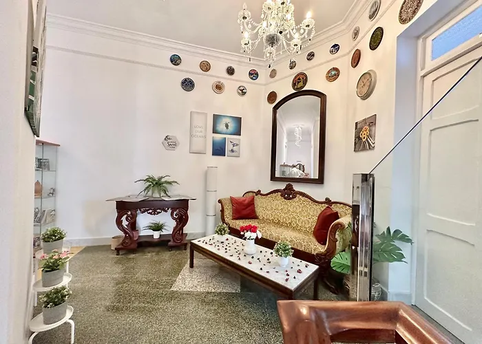 La Hoya Downtown 아파트