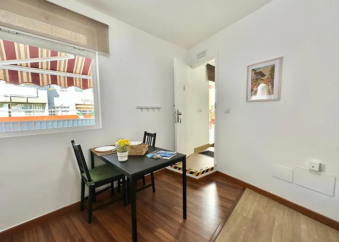 La Hoya Downtown 아파트