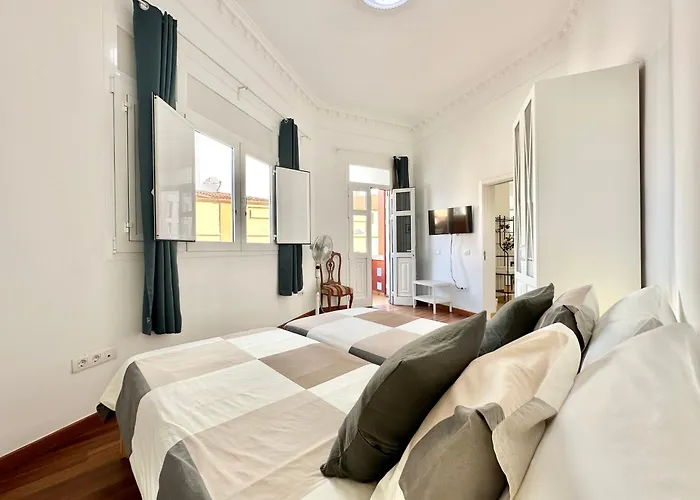 La Hoya Downtown 아파트 *