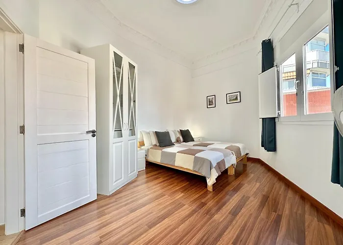 아파트 La Hoya Downtown *